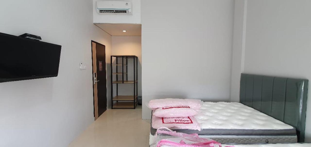 Reddoorz Plus Near Siloam Hospital Balikpapan ภายนอก รูปภาพ