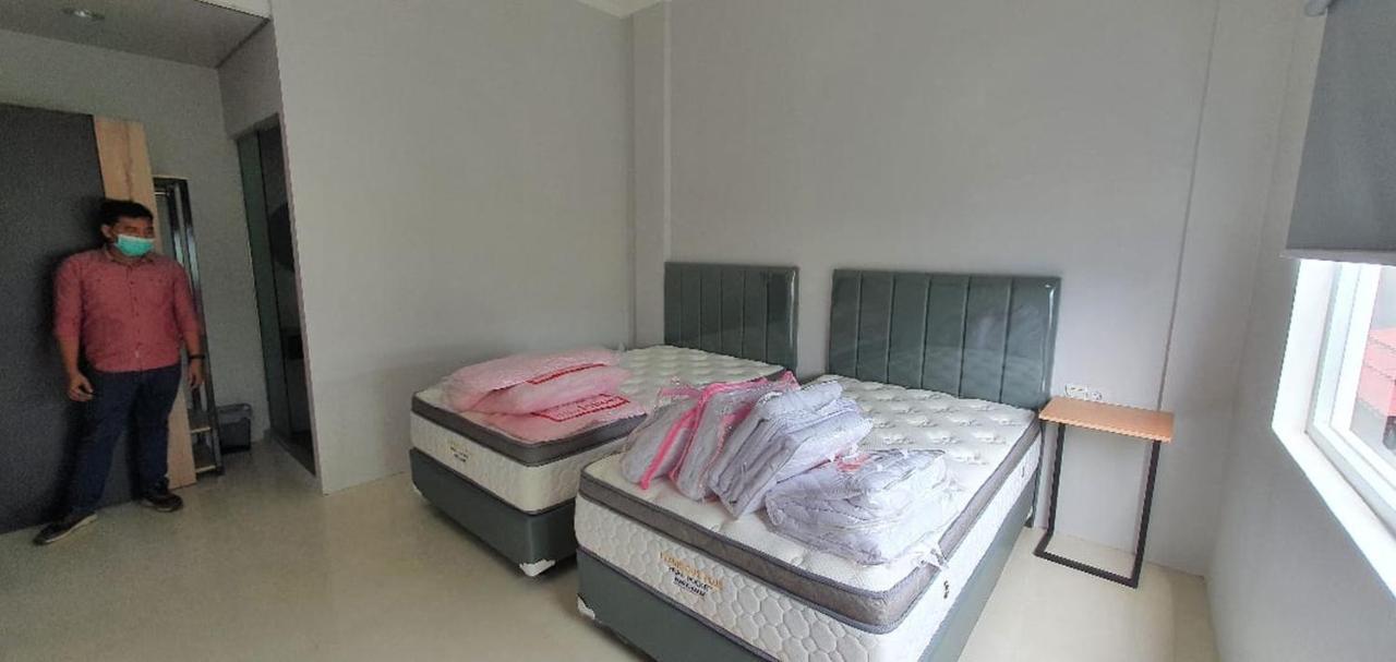 Reddoorz Plus Near Siloam Hospital Balikpapan ภายนอก รูปภาพ